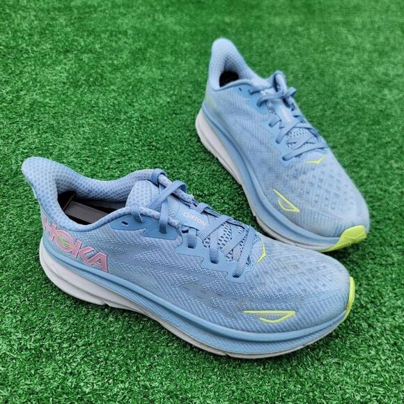 Hoka One One Clifton 9 - Women's running shoes - Size 9B - Picture 3 of 11